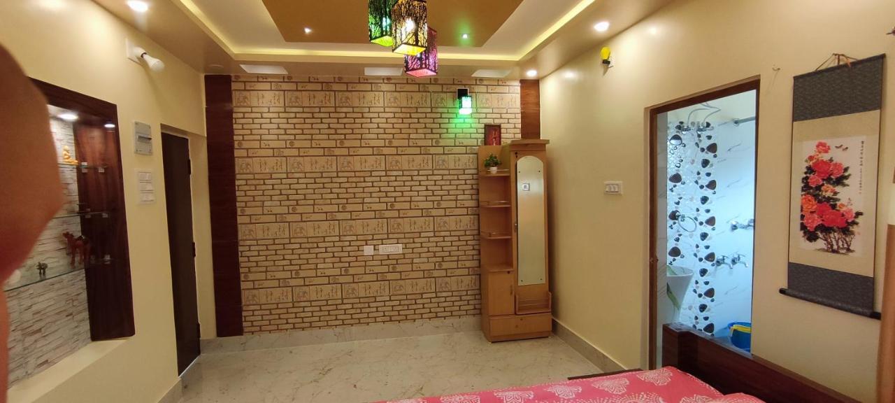 Urban Sky Apartment Shānti Niketan Exterior foto